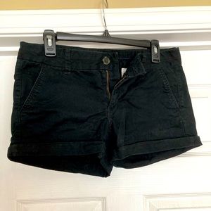 Black midi AE shorts size 8